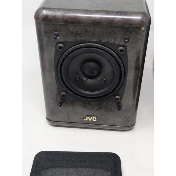 Pair of JVC - Model SP-UX 5000 Speakers  System (20Watt) Bookshelf Speakers - Picture 7 of 7